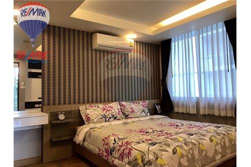 Phra Nakhon Second hand single house condo for sale rent